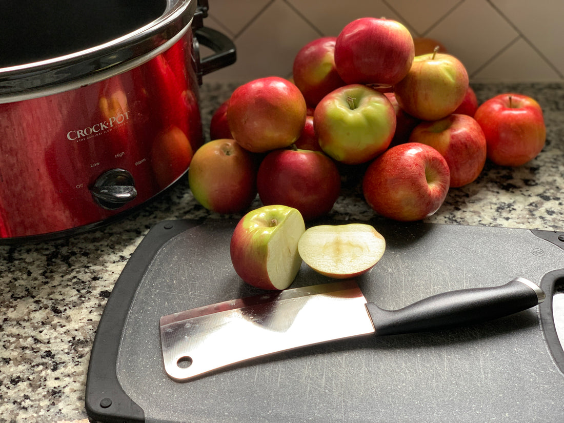 The Apple-solutely Amazing Homemade Applesauce Recipe!